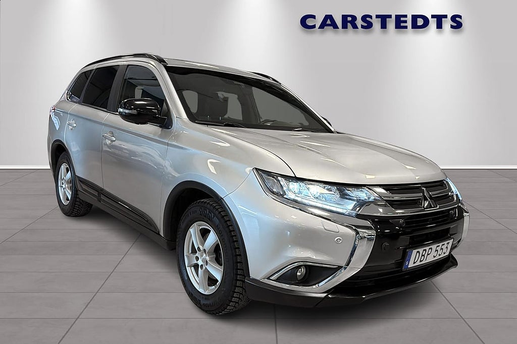 Mitsubishi Outlander 2.2 Di-D 4WD Onyx 7-Sits T-Lucka Skinn