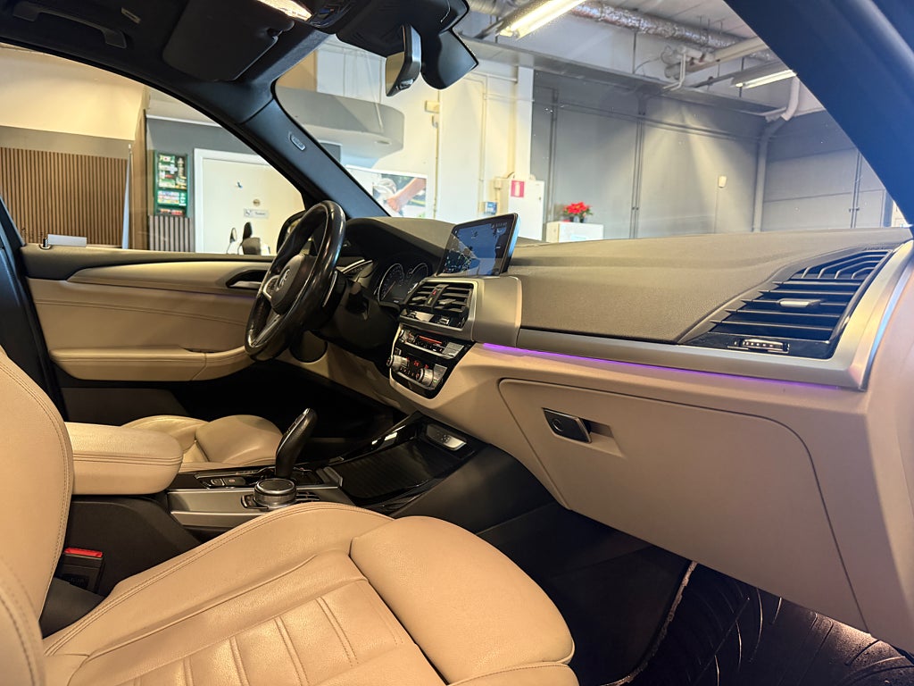 BMW X3 2018 - miniatyr 27