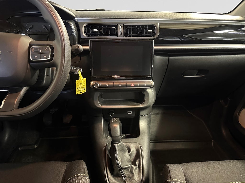 Citroën C3 1.2 PT 83hk Dragkrok Apple Carplay Farthållare bild 2