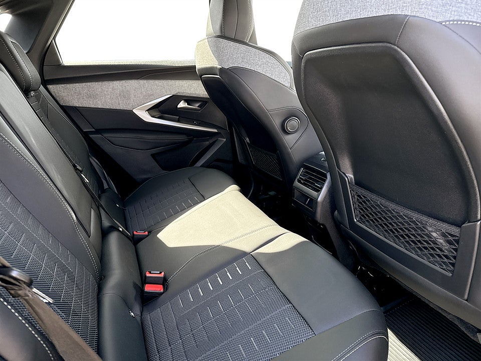 Bild på Peugeot 3008 GT Hybrid 145hk Aut B-KAMERA CARPLAY