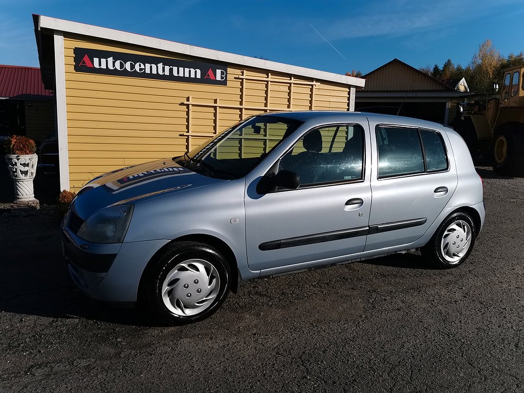 Renault Clio 5-dörrars Halvkombi 1.2 Expression Euro 4