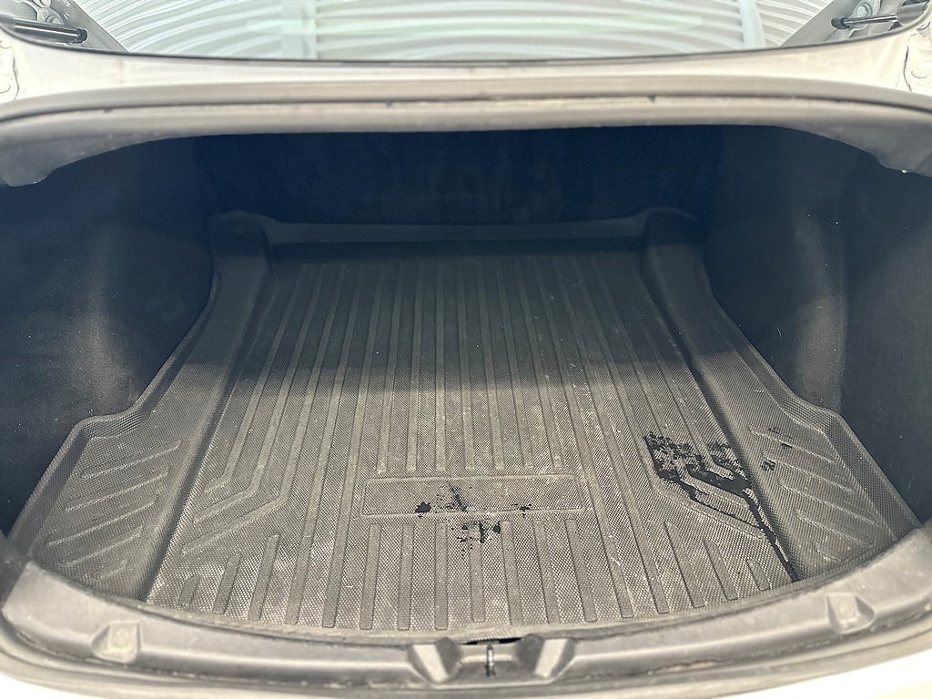 Tesla Model 3 Long Range AWD/B-Kamera/Drag/Nav/Autopilot