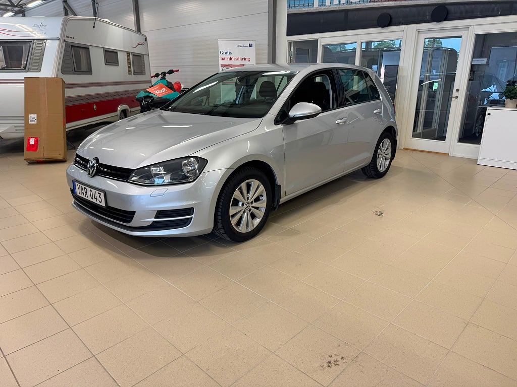 Volkswagen Golf 5-dörrar 1.6 TDI DPF BMT Base Euro 6