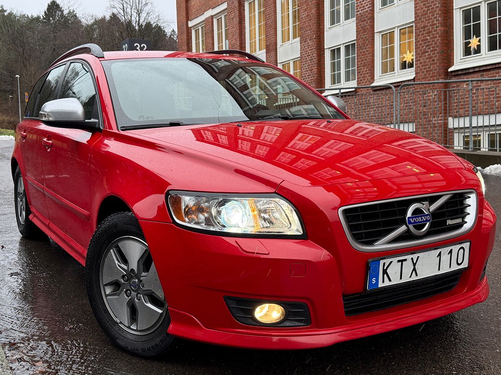 Volvo V50 D2 115HK R-Design Drag värm Xenon Voc Besiktigad 