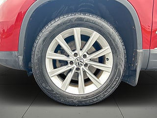 Volkswagen Tiguan 4Motion Sport & Style SoV-Däck/Värmare/Drag – bild 14