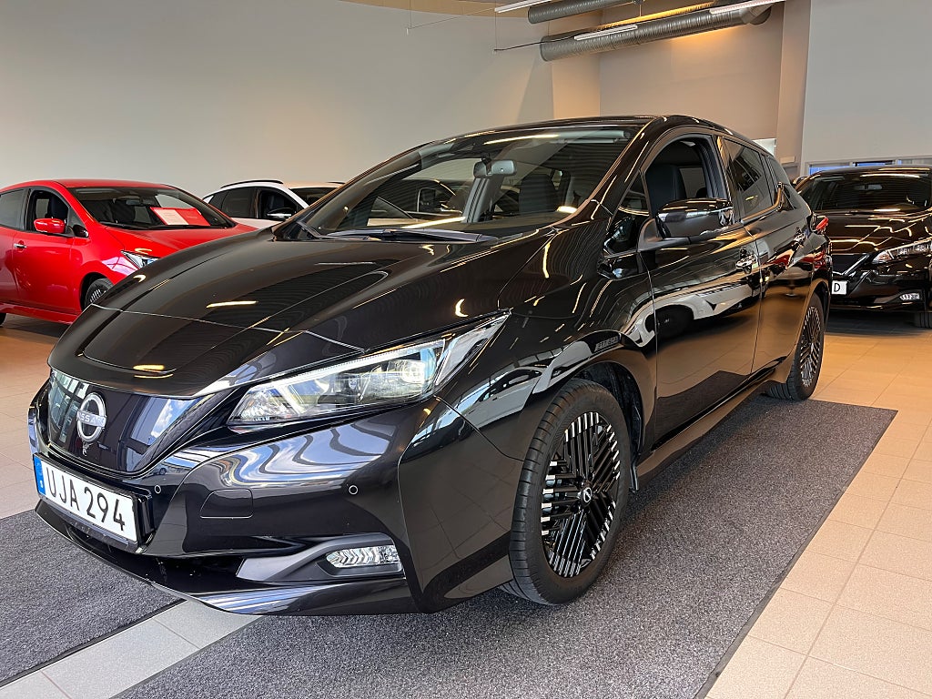 Nissan Leaf N-Connecta 39 Kwh Navi rattvärme 360 kamera