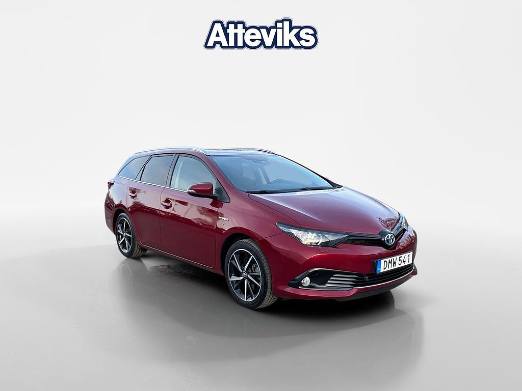 Toyota Auris Touring Hybrid 136hk Comfort Kamera Navi BT