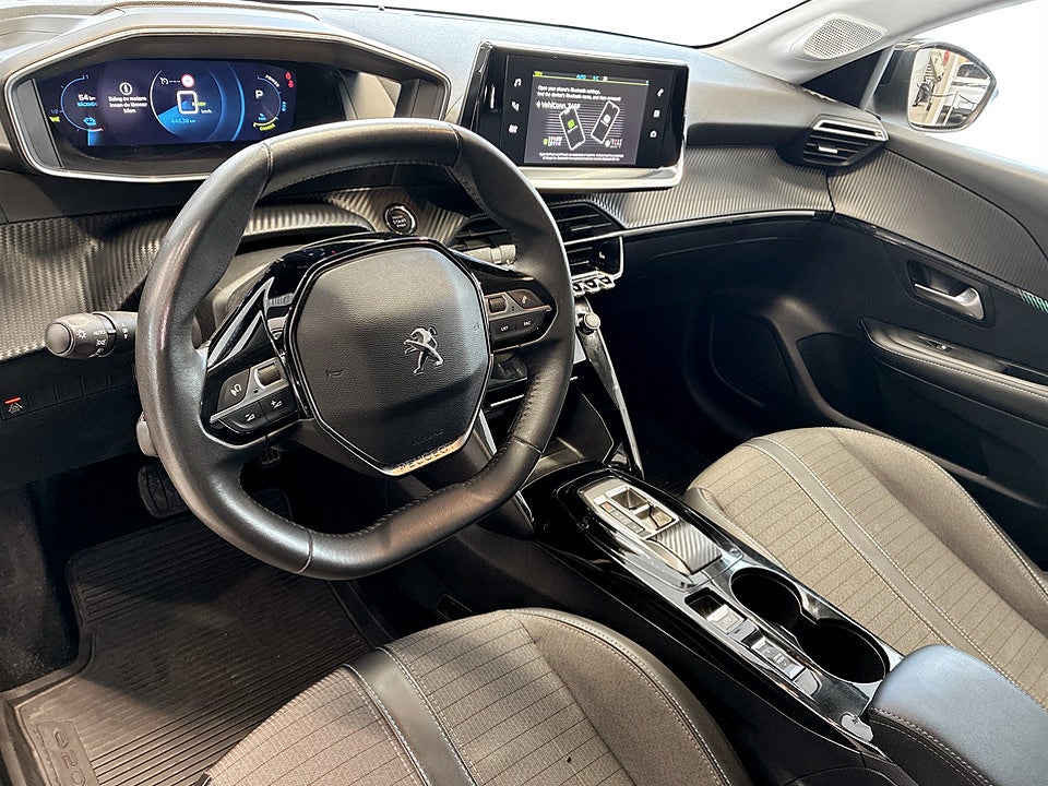 Bild på Peugeot E-208 Active 50 kWh 136hk Aut CARPLAY BACKSENSORER