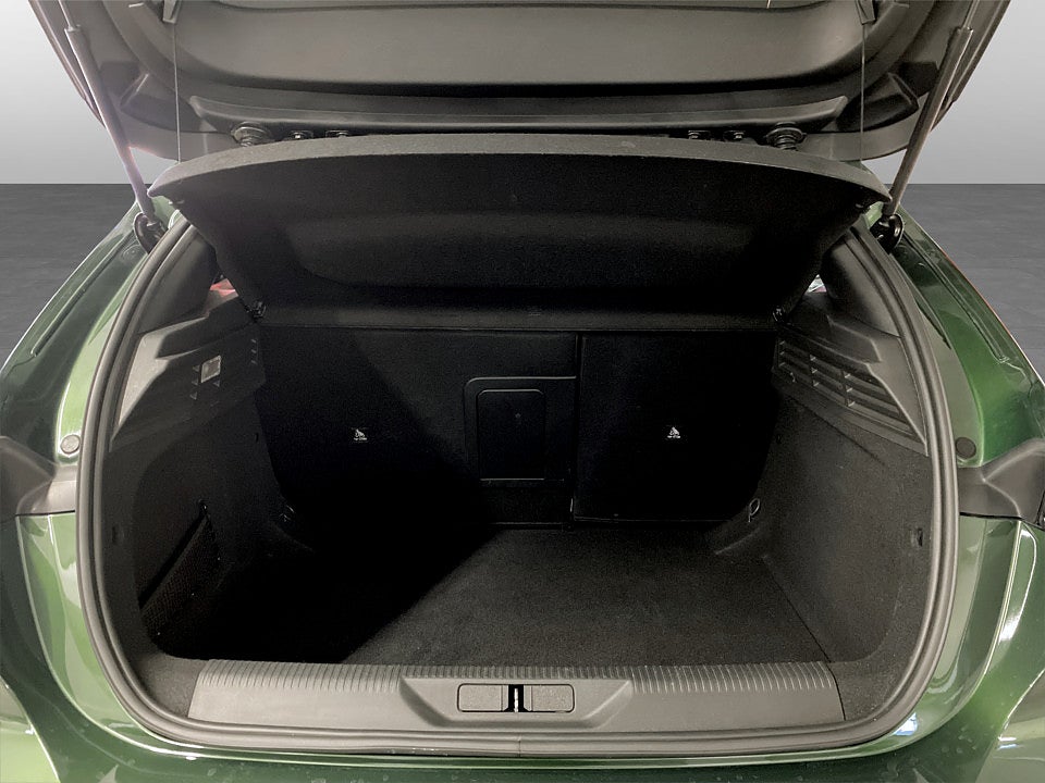 Bild på Peugeot 308 5D GT 1.2 PT 130hk Aut - B-KAMERA,CARPLAY