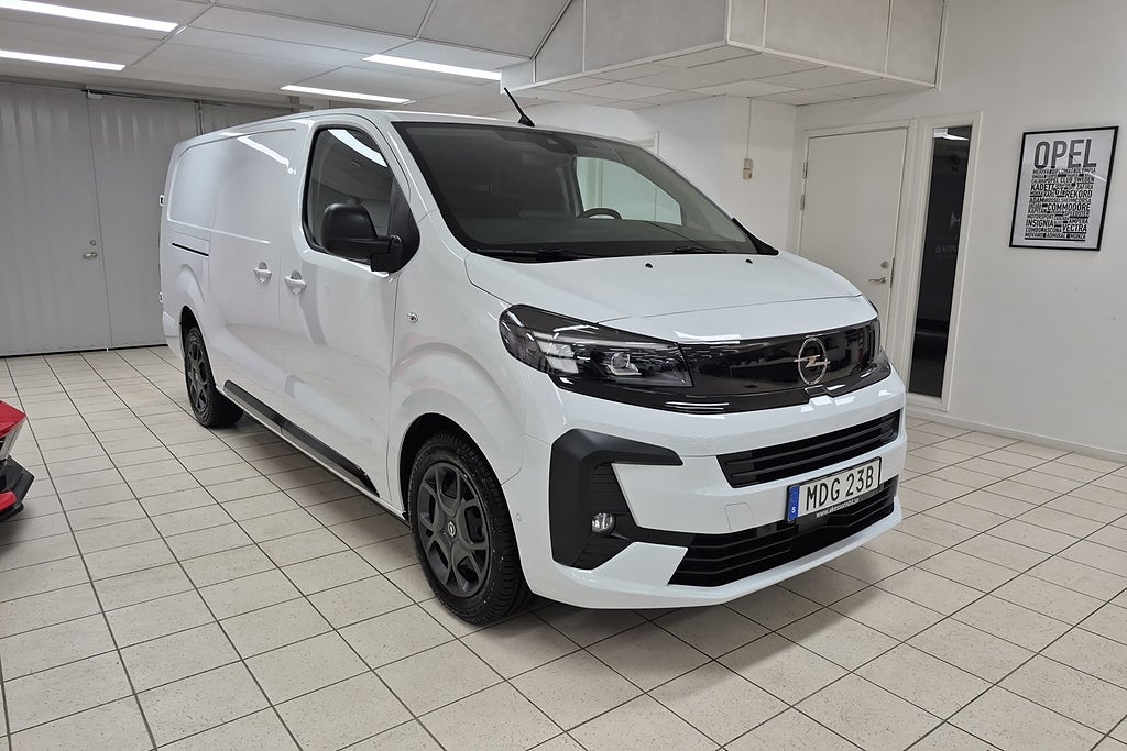 Opel Vivaro L3 145 AT8 ELITE