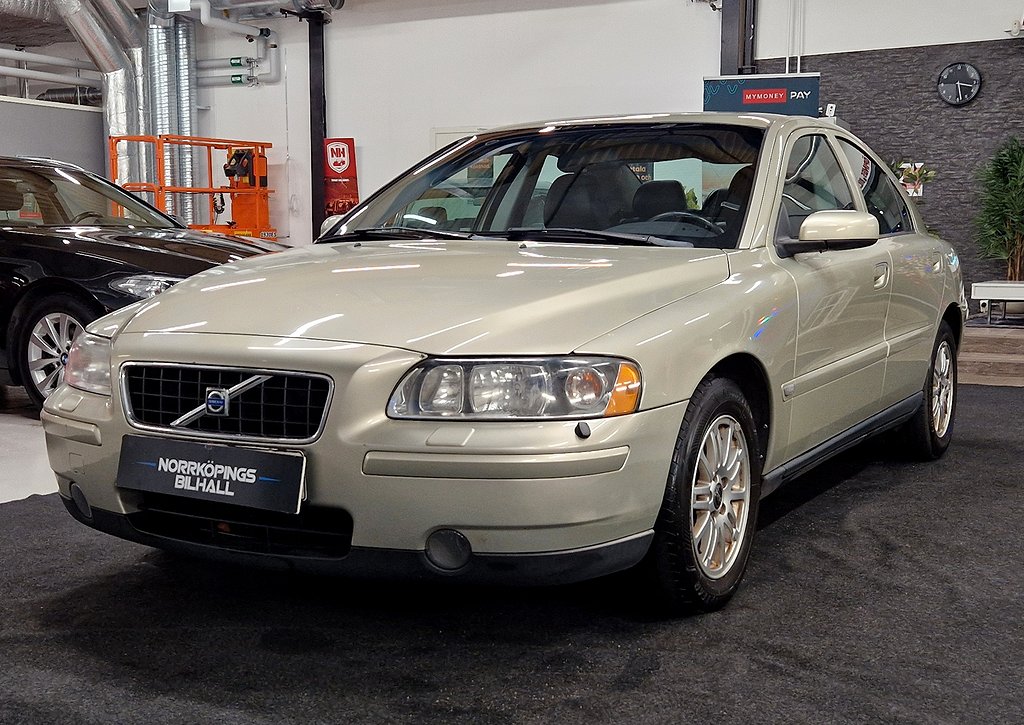 Volvo S60 2.4 Kinetic Euro 4 LågMil/Fint Skick/DragK