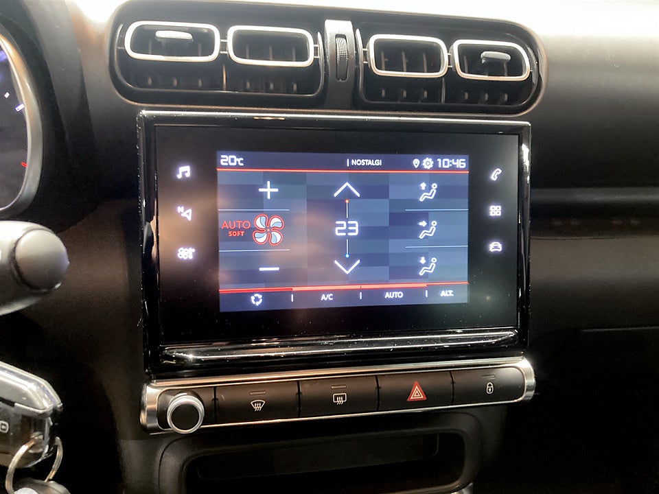 Bild på Citroën C3 Aircross Shine 1.2 PT 130hk Aut - CARPLAY,P-SENSORER
