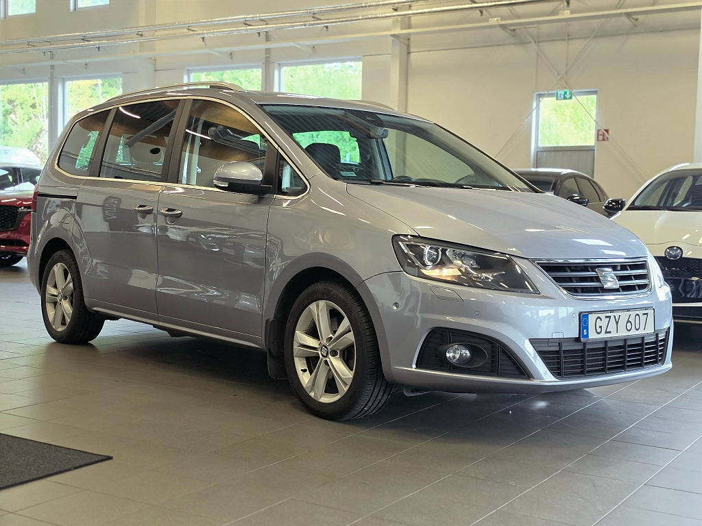 Seat Alhambra 7-sits 2.0 TDI DSG Automat /Panorama/Drag /3,45% ränta