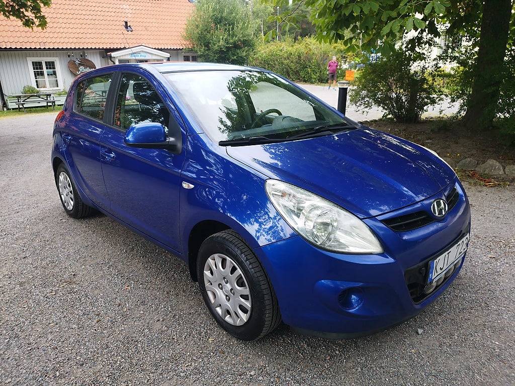 Hyundai i20 5-dörrar 1.2 Select Euro 4, Ny besiktad