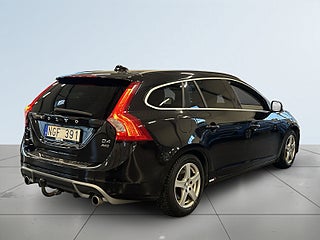 Volvo V60 D4 AWD R-Design Business Pro S&V-hjul/Drag/Dvärm/Skinn – bild 6