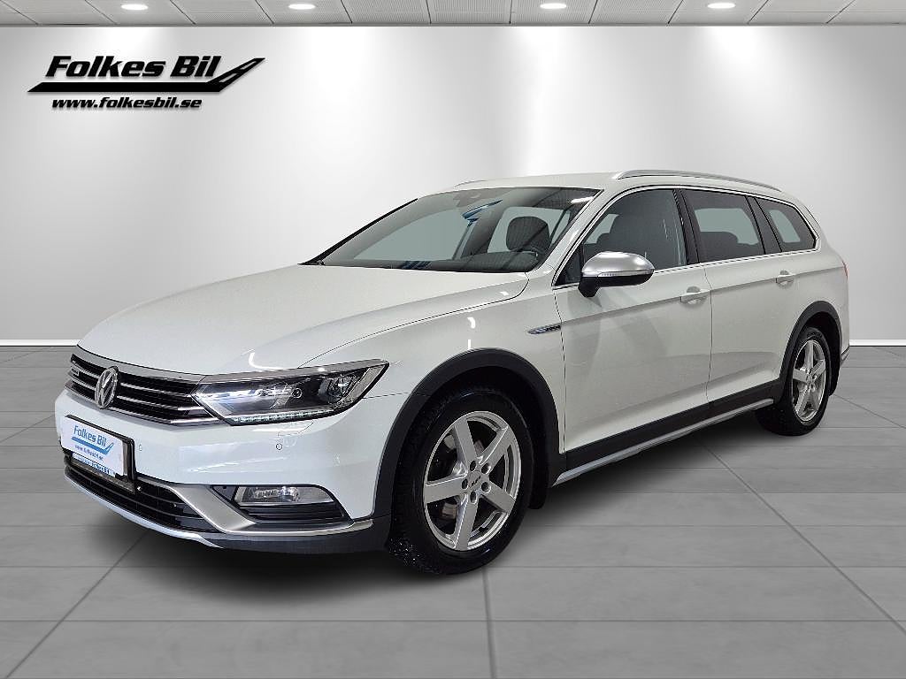Volkswagen Passat Alltrack 2.0 TDI 190 hk DSG 4M Active Info / Vhjul / Parkv