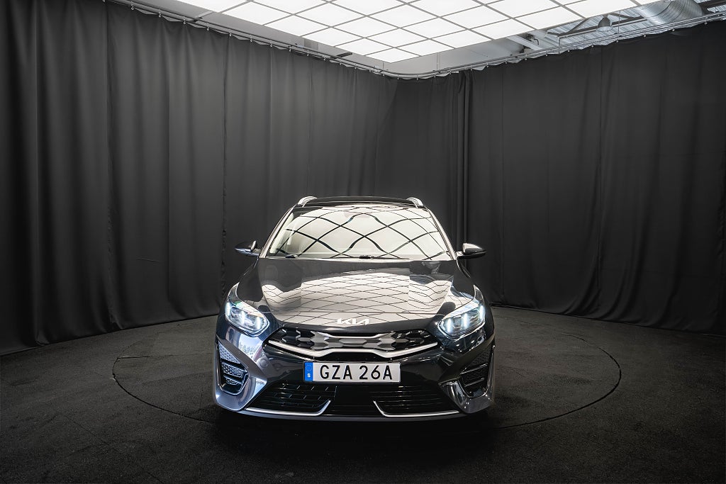 Kia Ceed Plug-in Advance Plus 2 PANO LÄDER DRAG KAMERA MOMS