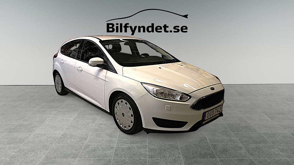 Ford Focus 1 ägare Ny kamrem Ny servad
