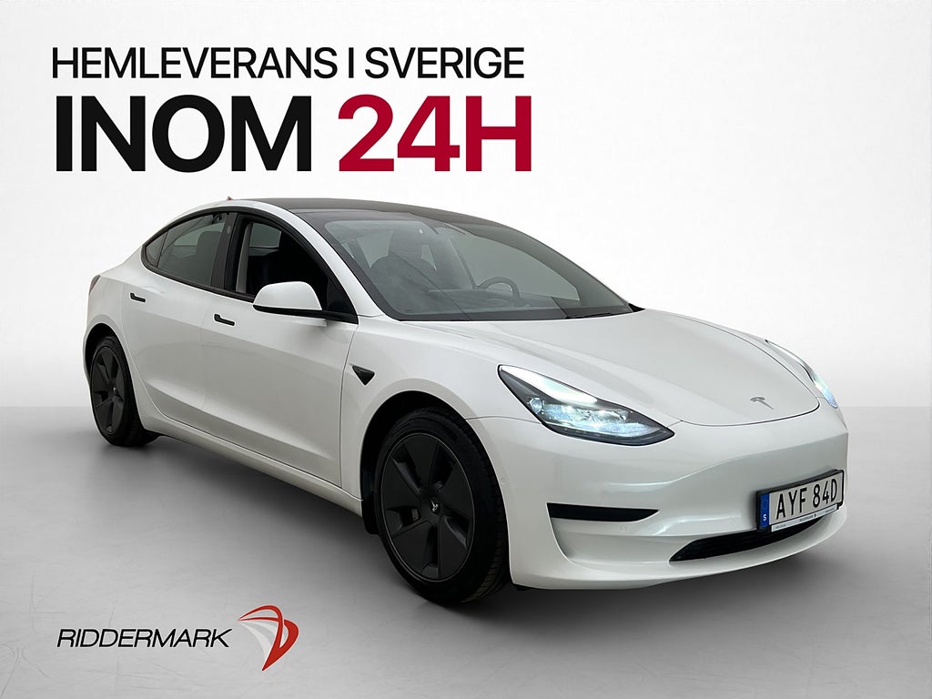 Tesla Model 3 Standard Range Panorama Autopilot Svensksåld