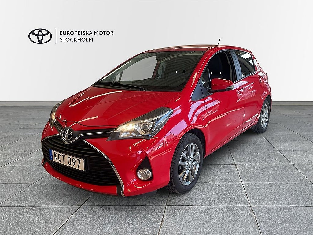 Toyota Yaris 1,33 MANUELL ACTIVE - VINTERHJUL/BACKKAMERA