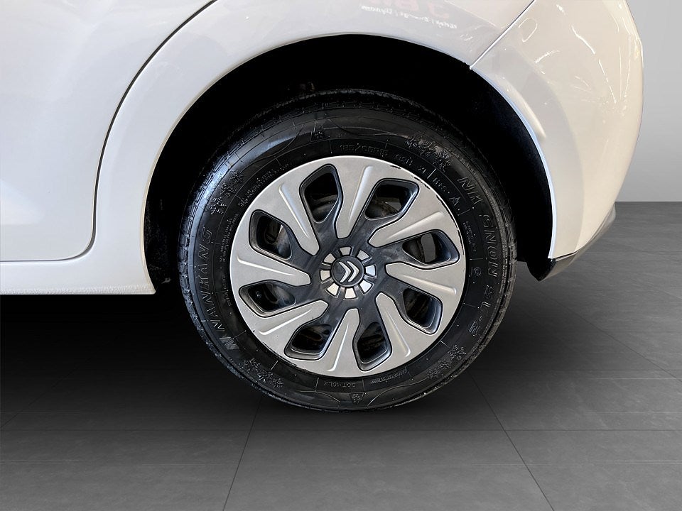 Bild på Citroën C3 1.2 82hk - LÅG SKATT, NYSERVAD