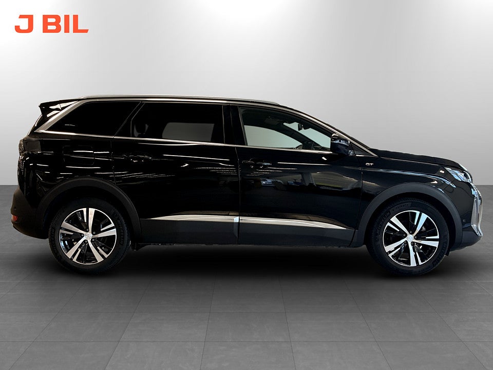 Bild på Peugeot 5008 GT 1.2 PT 130hk Aut 7-SITS B-KAMERA NAVI 