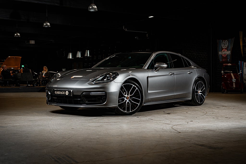 Porsche Panamera 4 E-Hybrid / Platinum Edition / Sport Design / MOMS