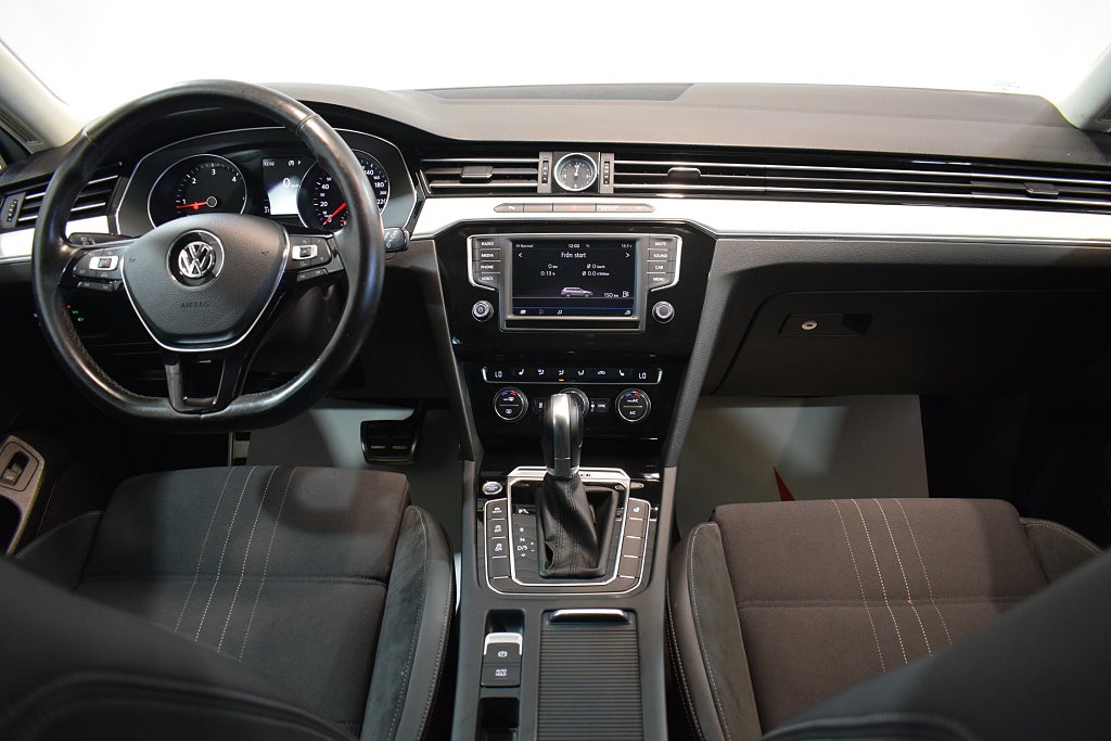 Volkswagen Passat Alltrack 2017 - miniatyr 13