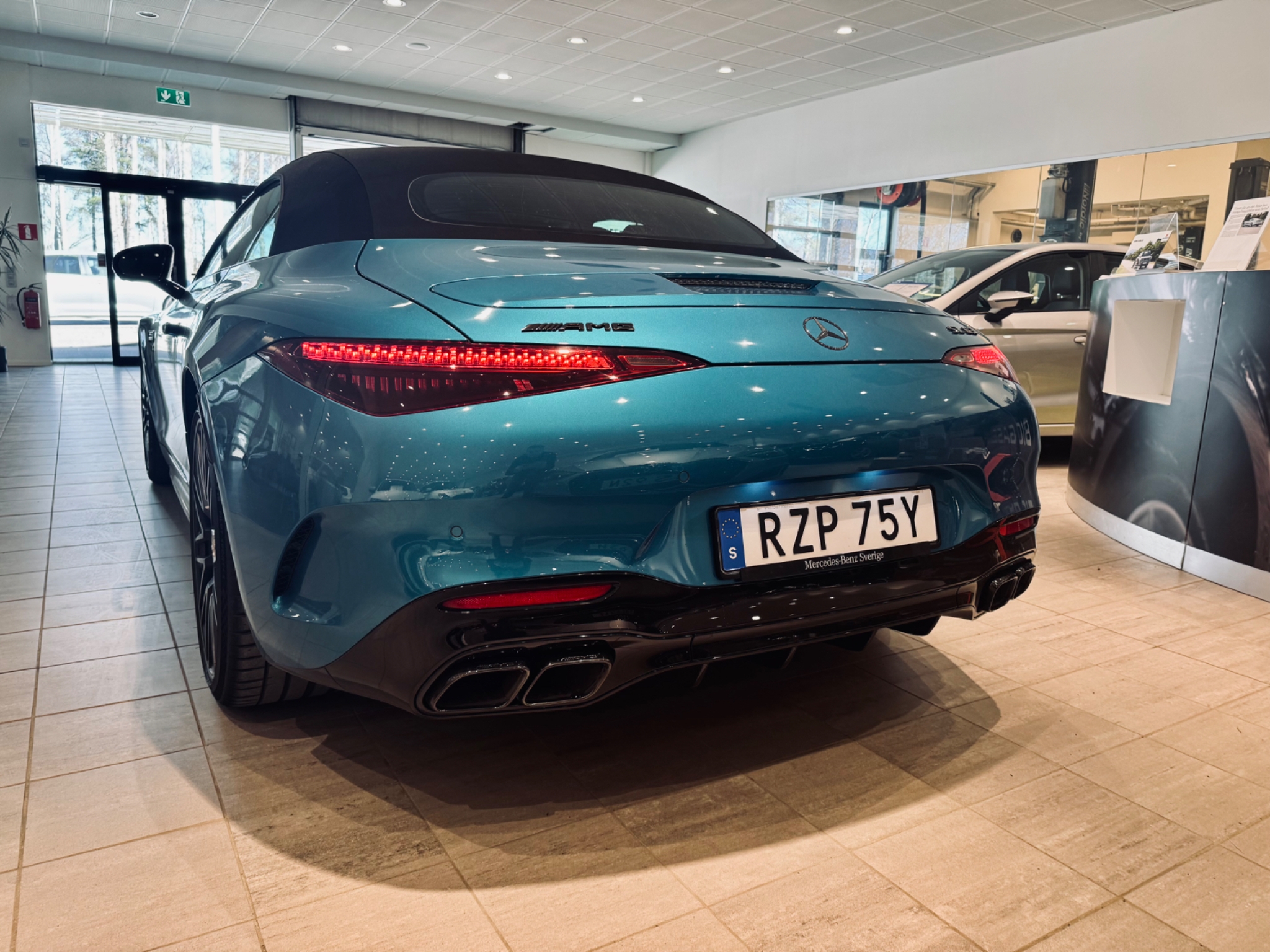 Mercedes-Benz SL 2022, kuva 6/28