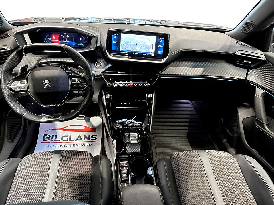 Bild på Peugeot 2008 GT 1.2 PT 130hk Aut B-KAMERA CARPLAY NAVI