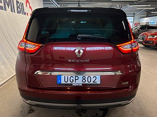 Renault Grand Scénic 1.5 dCi EDC 7-sits S&V-däck/Kamera/Drag