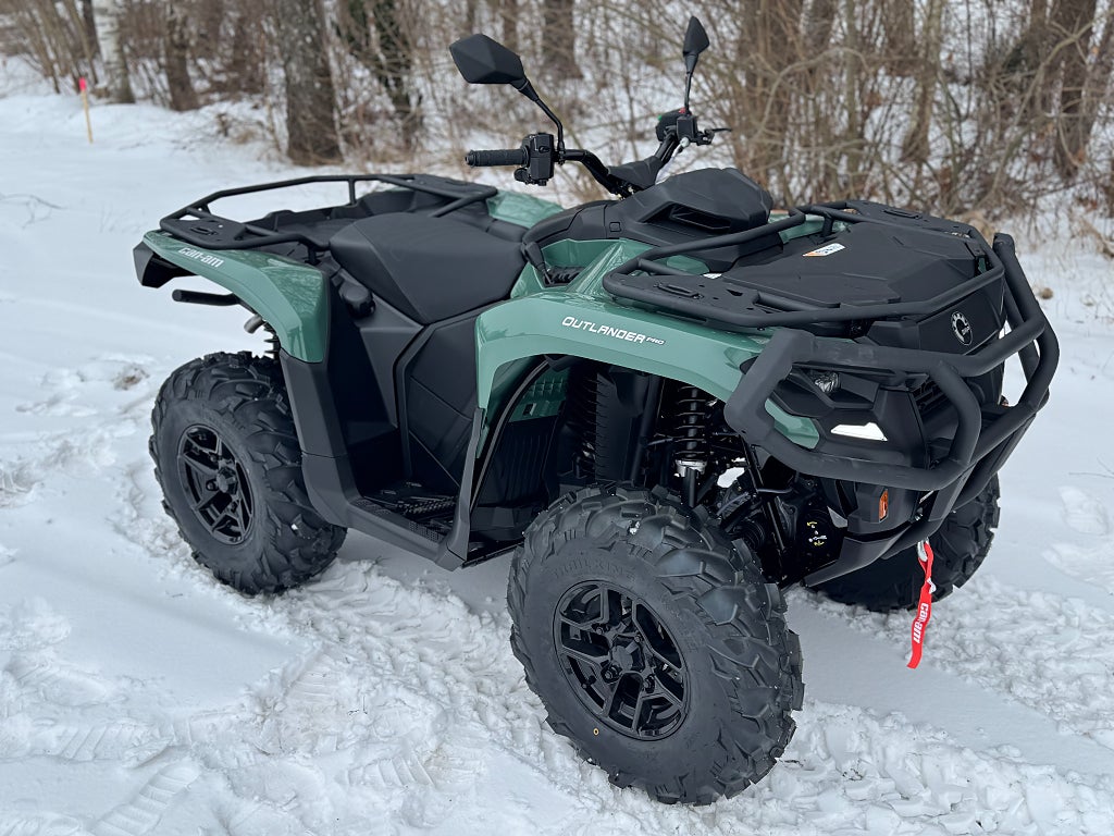 Can-Am Outlander PRO XU HD7 T NYHET TRAKTOR B 