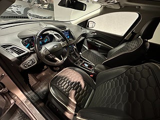 Ford Kuga 2.0 TDCi AWD Vignale Dvärm/Kamera/Drag/Pano/Skinn