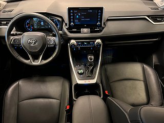Toyota RAV4 Hybrid AWD-i E-CVT MOMS/MoK/Kamera/SoV-Hjul/JBL
