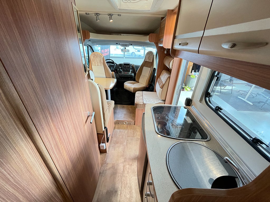 Bürstner Travel Van T 620 /B-körkort/AC bodel/Backkamera/EL-Patron/Fint s - Bürstner