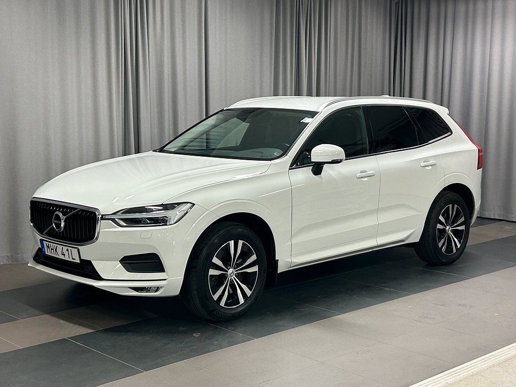 Volvo XC60 B5 AWD Momentum Advanced SE Läderpaket Drag