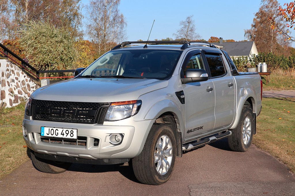 Ford ranger Dubbelhytt 3.2 TDCi 4x4 Auto Wildtrak Drag Skinn