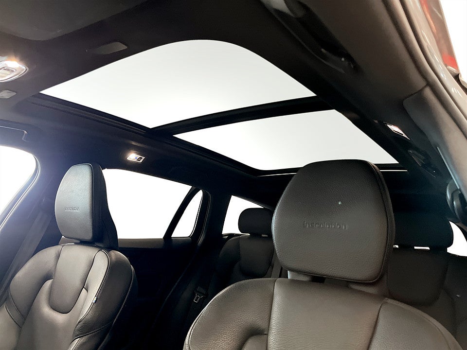 Bild på Volvo V60 Inscription Teknikpaket T5 250hk H/K 360° PANO ELSTOL