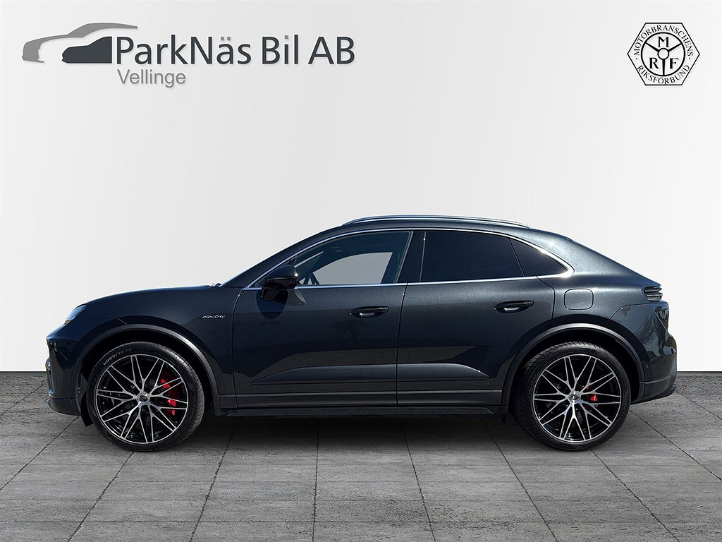 Porsche Macan Turbo PANO CLUBLÄDER