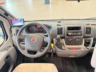 Husbil-halvintegrerad Carthago CHIC C-LINE T 4.3 23 av 24