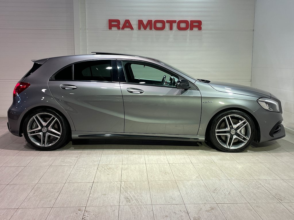 Mercedes-Benz AMG A45 4MATIC AMG | Kamera | 381hk | Downpipe 2016