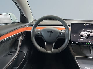 Tesla Model 3 Long Range AWD Long RangeS&V-Hjul/Drag/Pano/Skinn/Lramp – bild 9