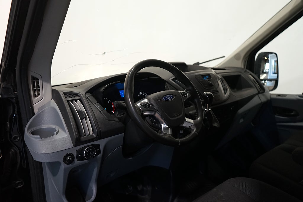 Ford transit 290 2.0 TDCi Manuell Värmare 130hk 4.99% Ränta