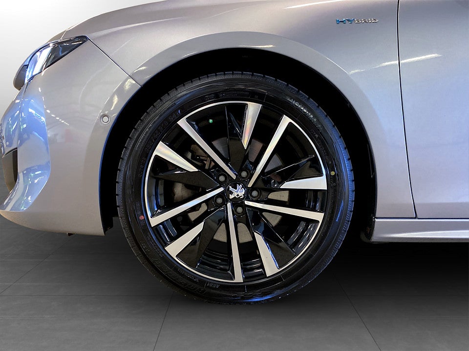 Bild på Peugeot 508 SW GT PHEV 225hk Aut B-KAMERA CARPLAY