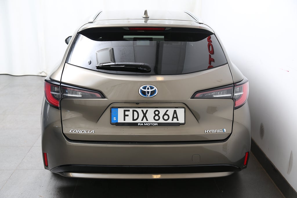 Toyota Corolla Touring Sports Hybrid e-CVT 122hk Style Motorvärmare 2020