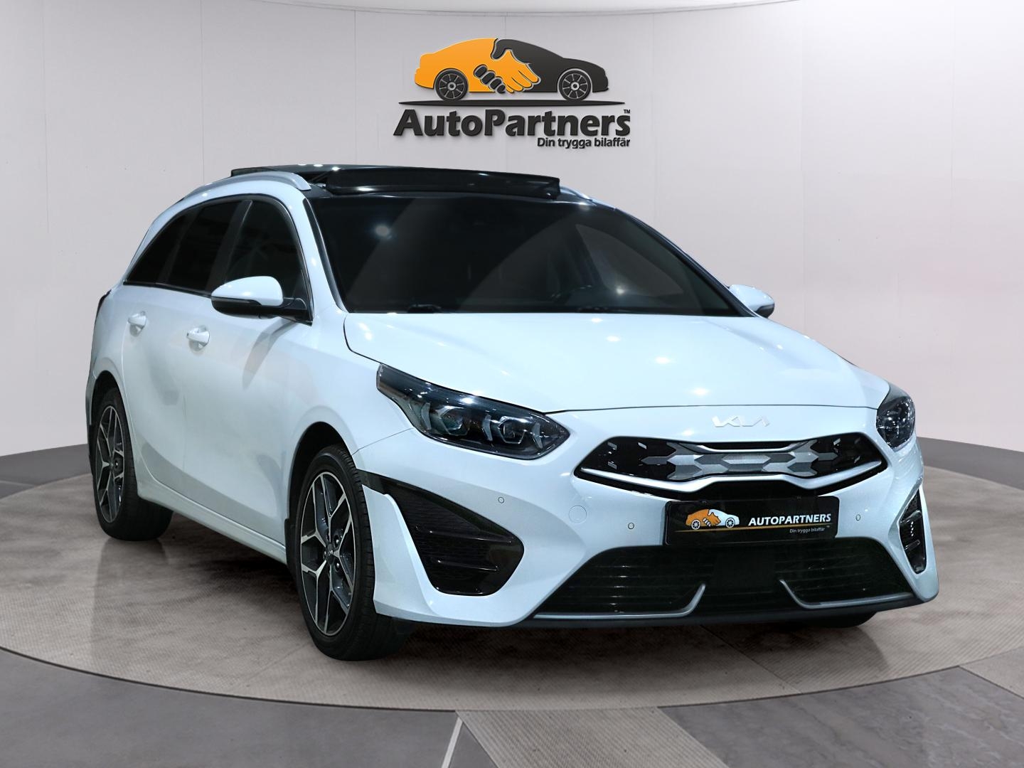 Kia Ceed SW Plug-in 2022, bild 4/61