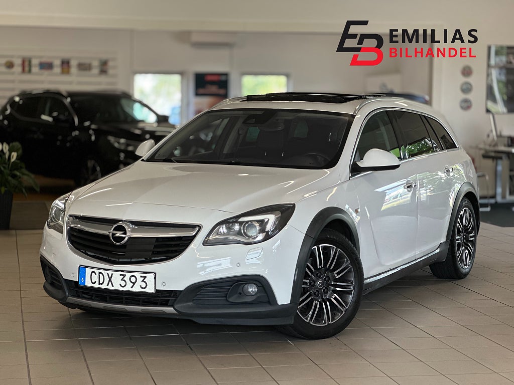 Opel Insignia Country Tourer 2.0 CDTI 4x4 Business Pano Keyless 170hk