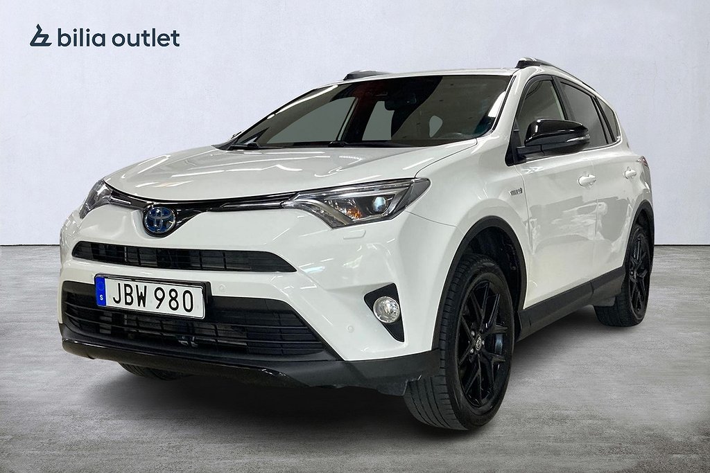 Toyota RAV4 Hybrid 2.5 i-AWD X-Edition 197hk Drag B-kamera