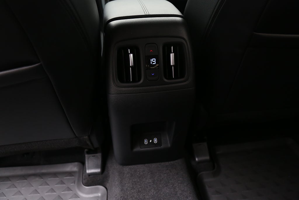 Hyundai Tucson 1.6 T-GDI DCT Essential | Moms 2025