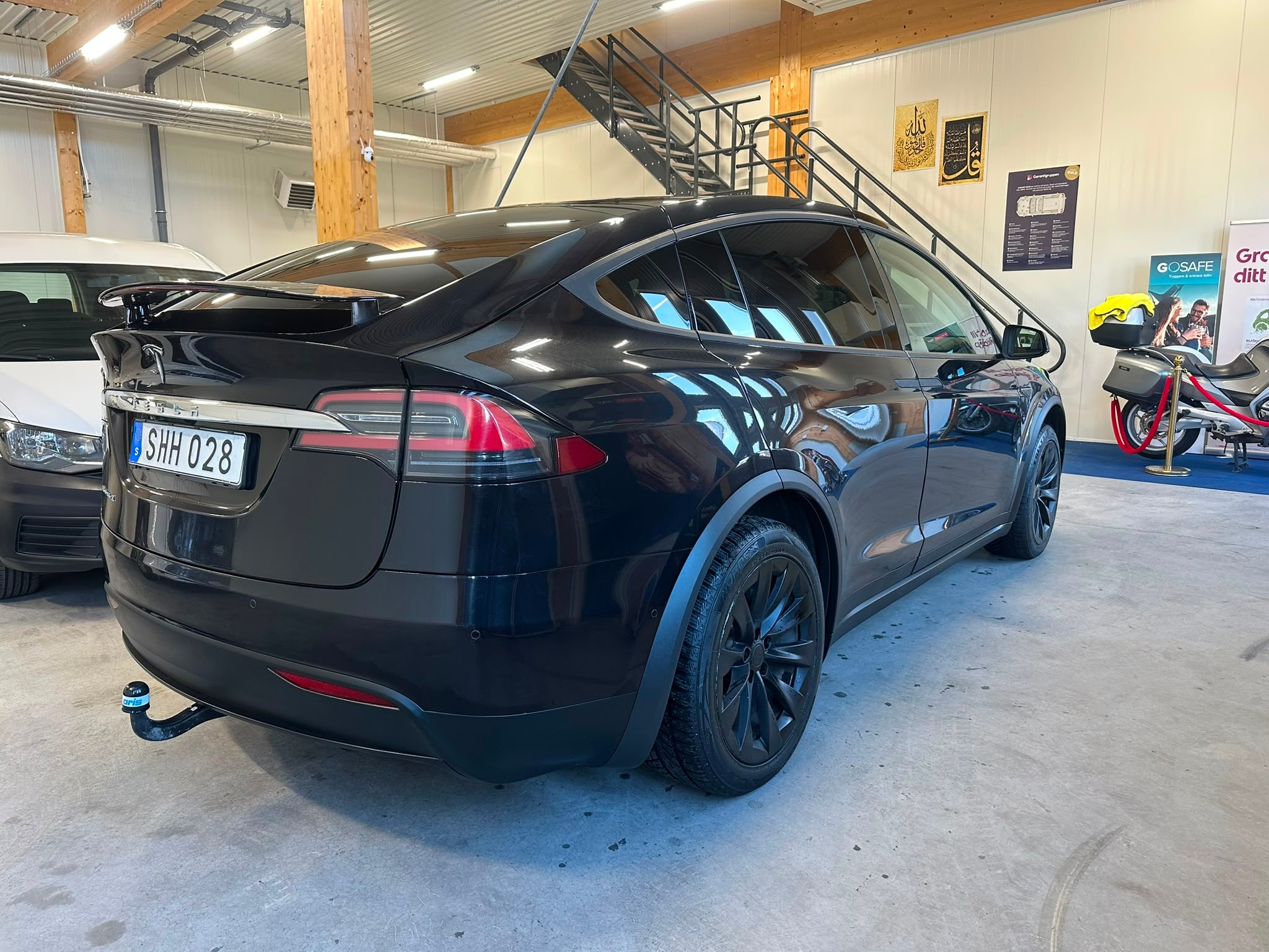 Tesla Model X 2017, bild 4/10